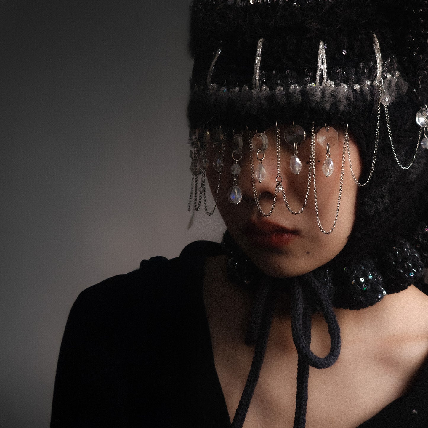 Dazzling helmet