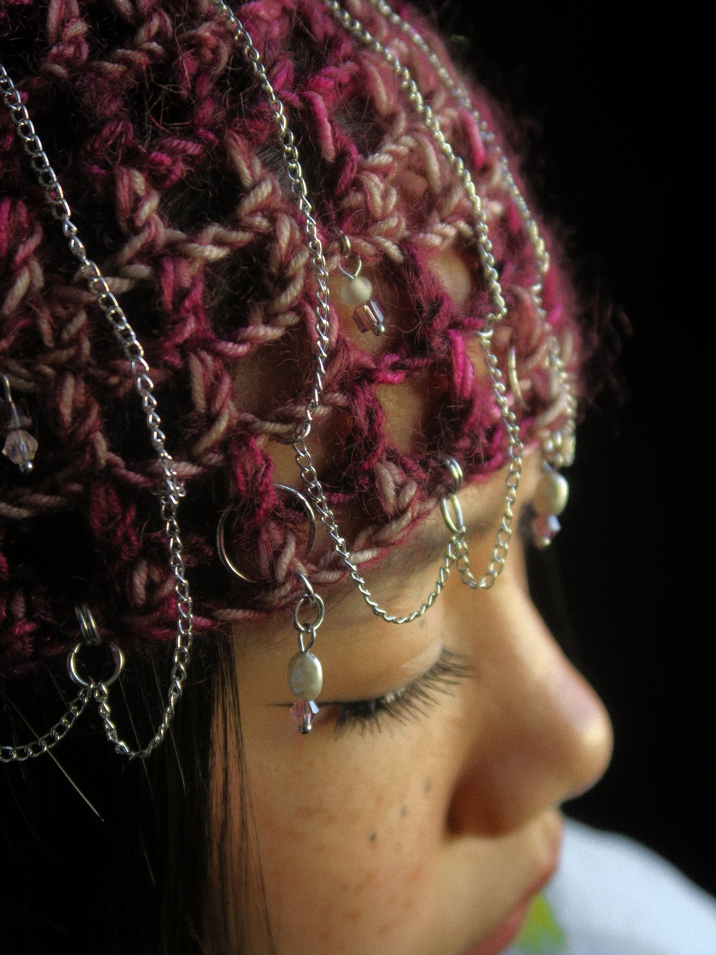 Chained Fluffy Wine Fishnet Hat