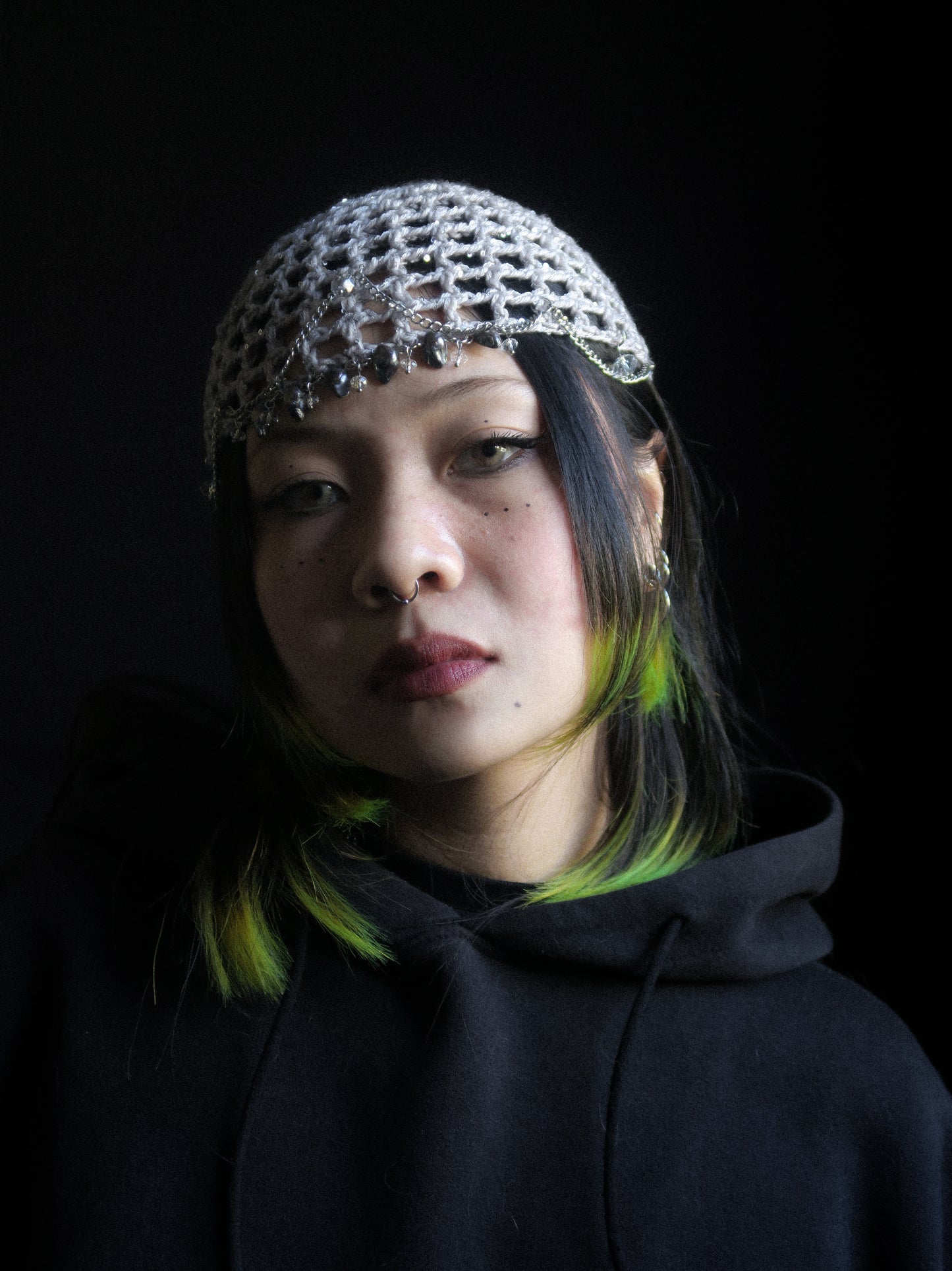 Mother-of-pearl Fishnet Hat