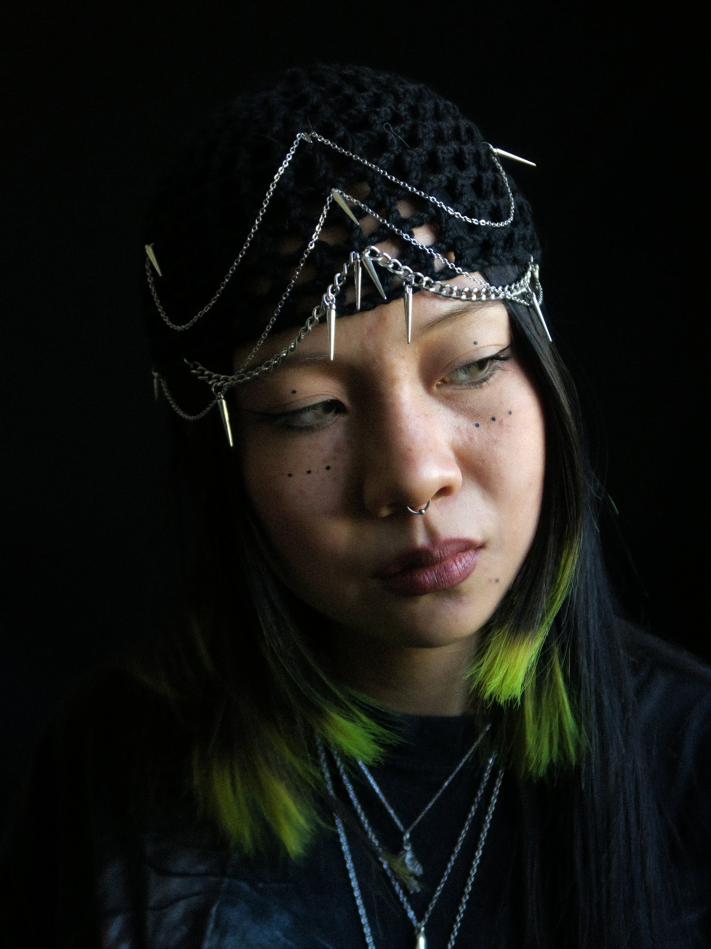 Spiky Chained Fishnet Hat
