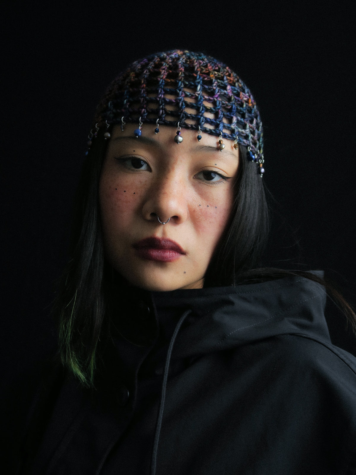 Dark Pearls Fishnet Hat